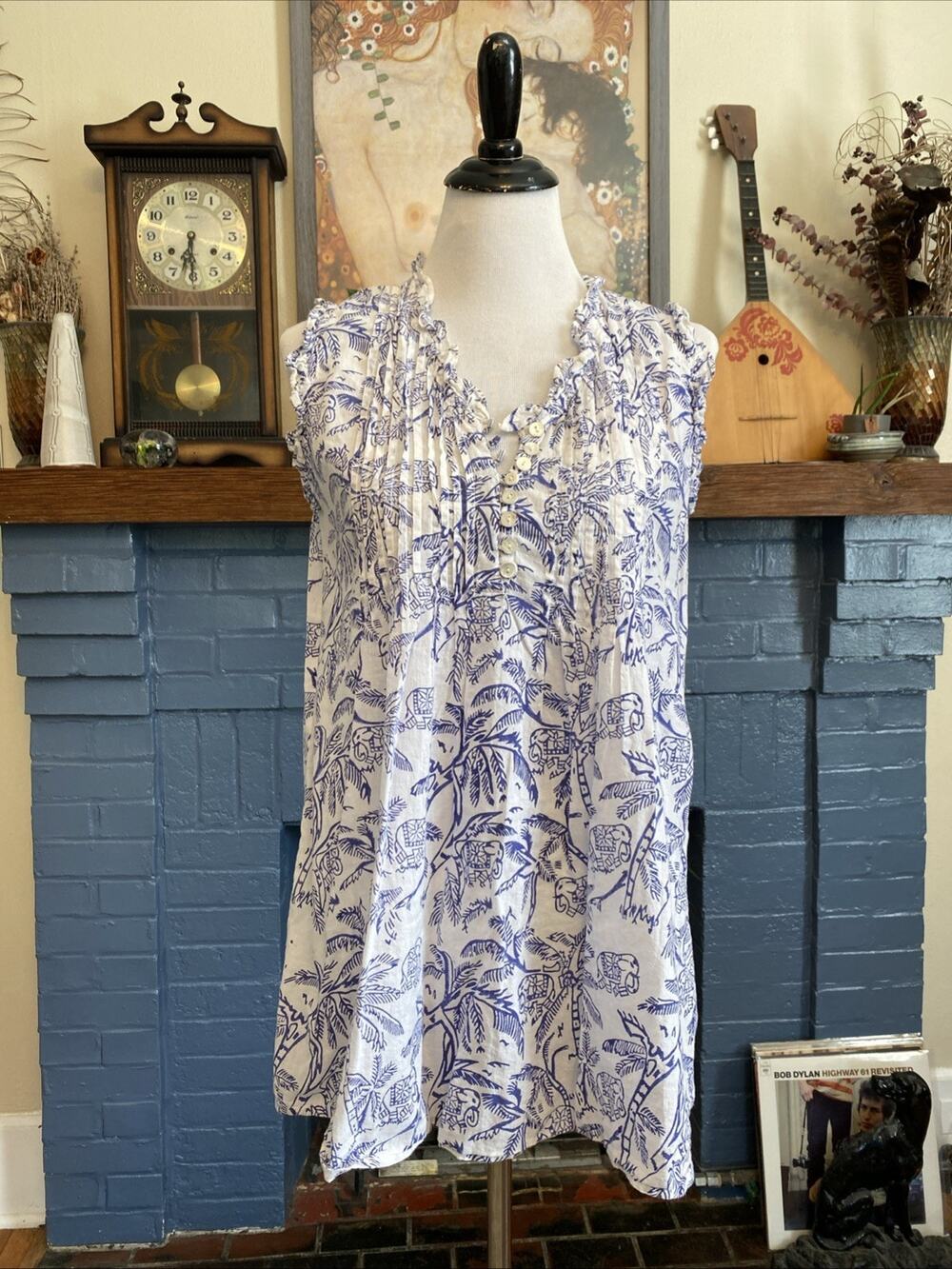 Roller Rabbit S Cotton Palm Elephant Boho Tunic Pintuck Button Tank Ruffle